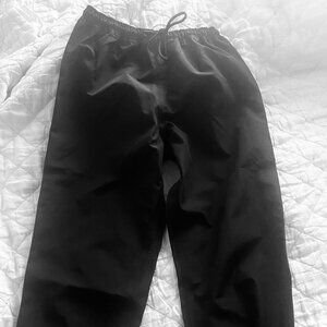 Oaki Kids size 10-11 waterproof pants black
